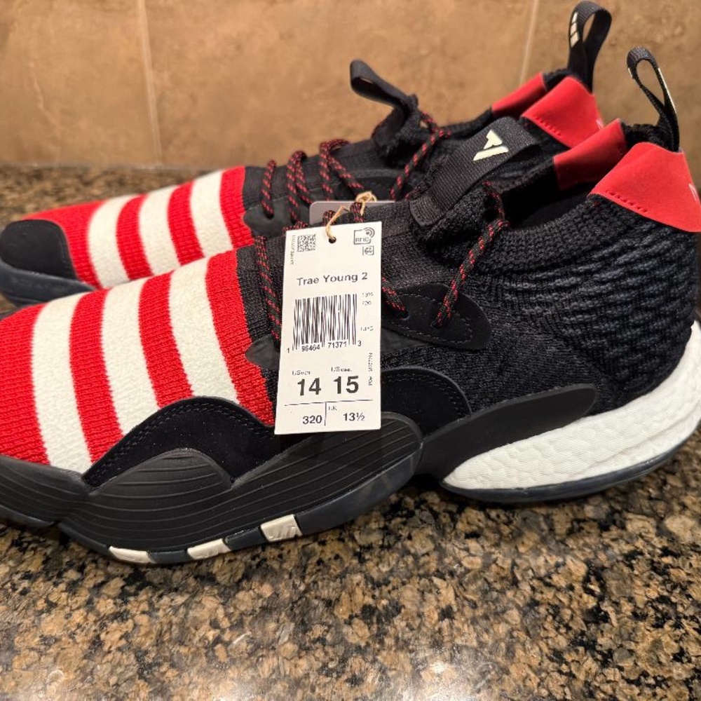 NEW - Adidas Trae Young 2 Chinese New Year Basketball Shoes Mens Black Red White
